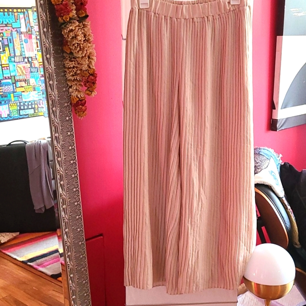 Crepe Flowy Ankle Pants